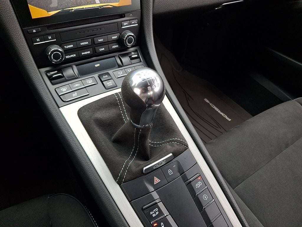 2023 Porsche 718 Cayman GT4