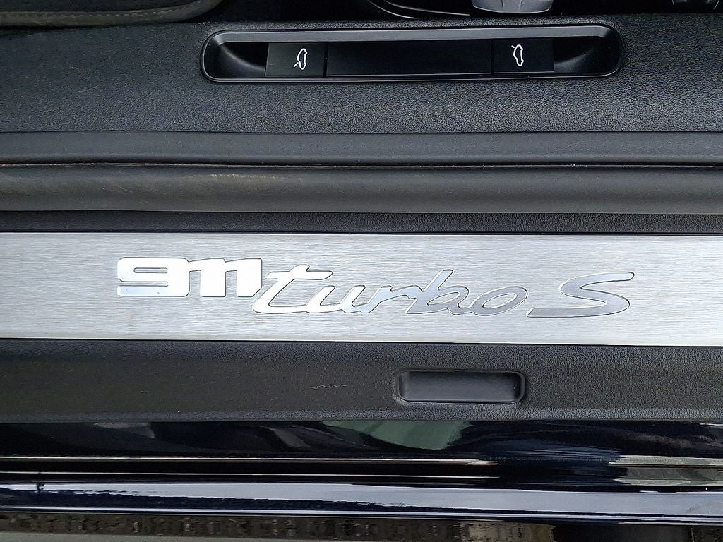 2021 Porsche 911 Turbo S