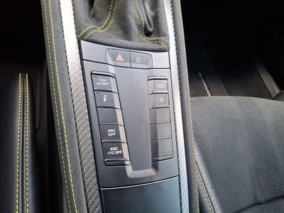 2025 Porsche 718 Cayman GT4 RS