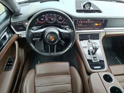 2022 Porsche Panamera GTS