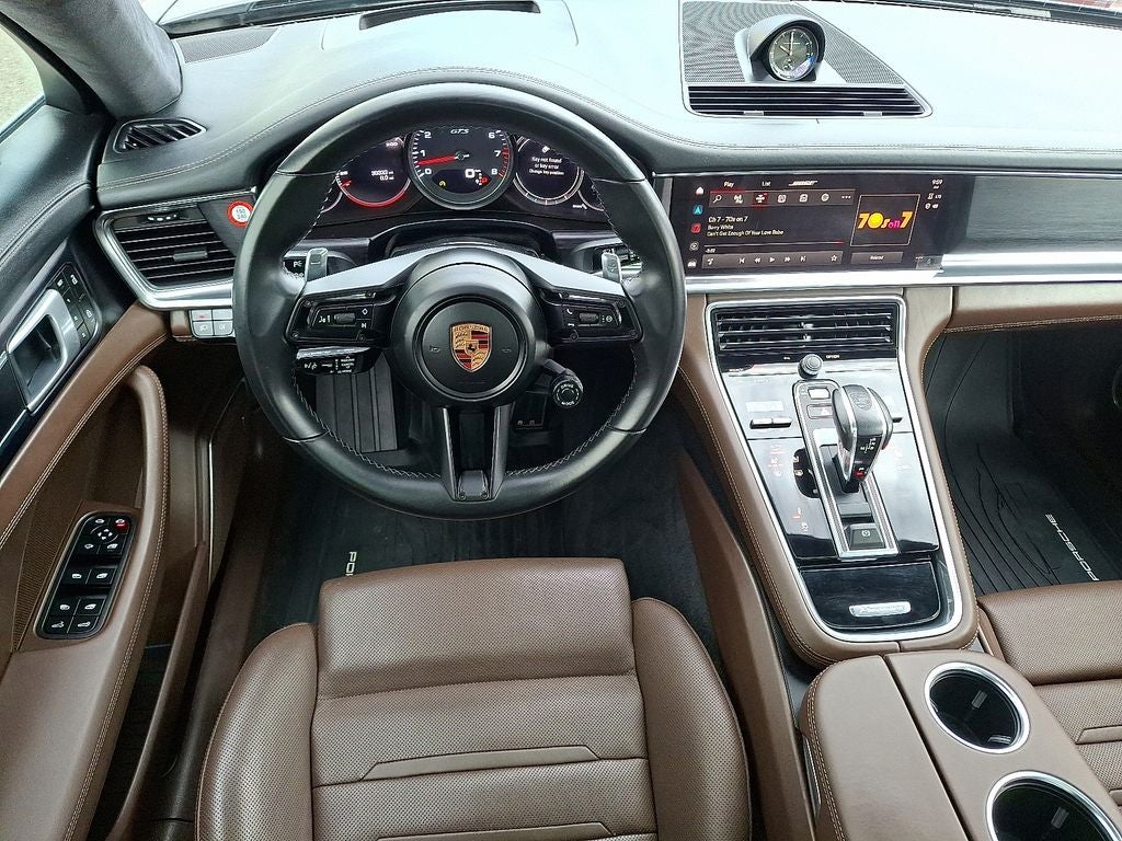 2022 Porsche Panamera GTS