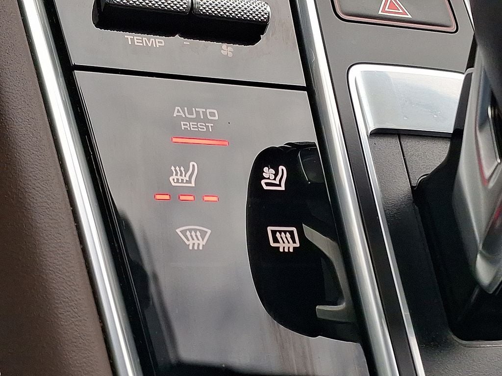 2022 Porsche Panamera GTS