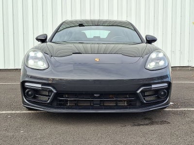 2022 Porsche Panamera GTS
