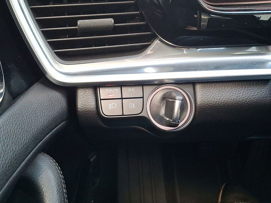 2023 Porsche Panamera 4