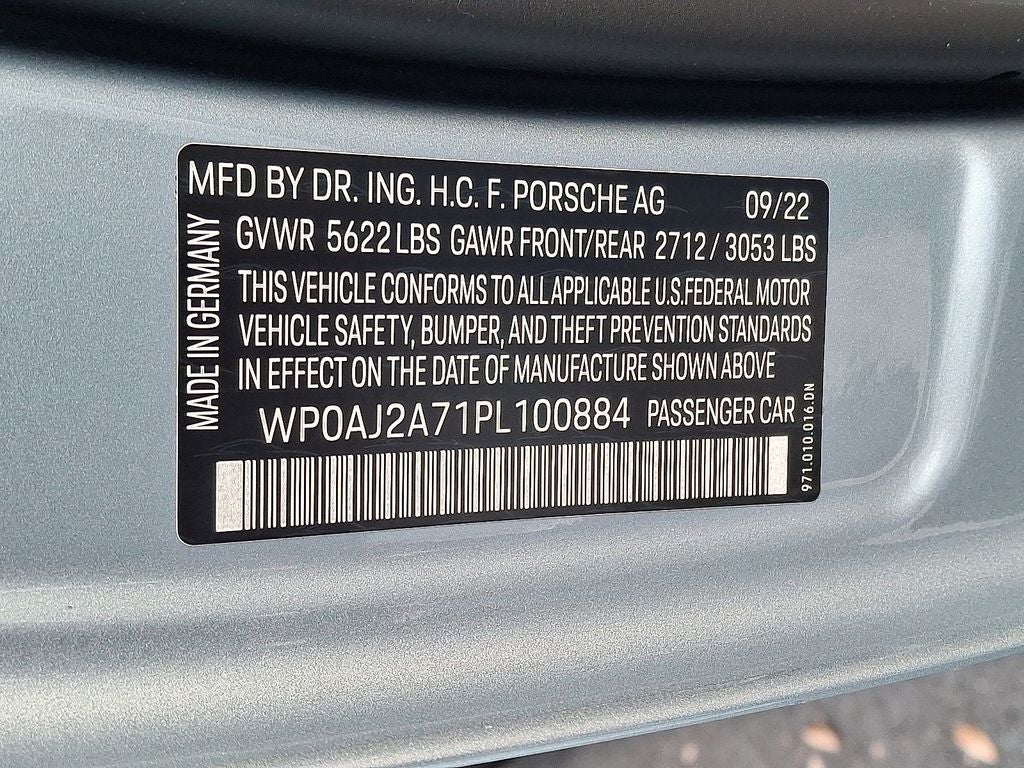 2023 Porsche Panamera 4