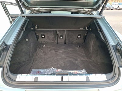 2023 Porsche Panamera 4