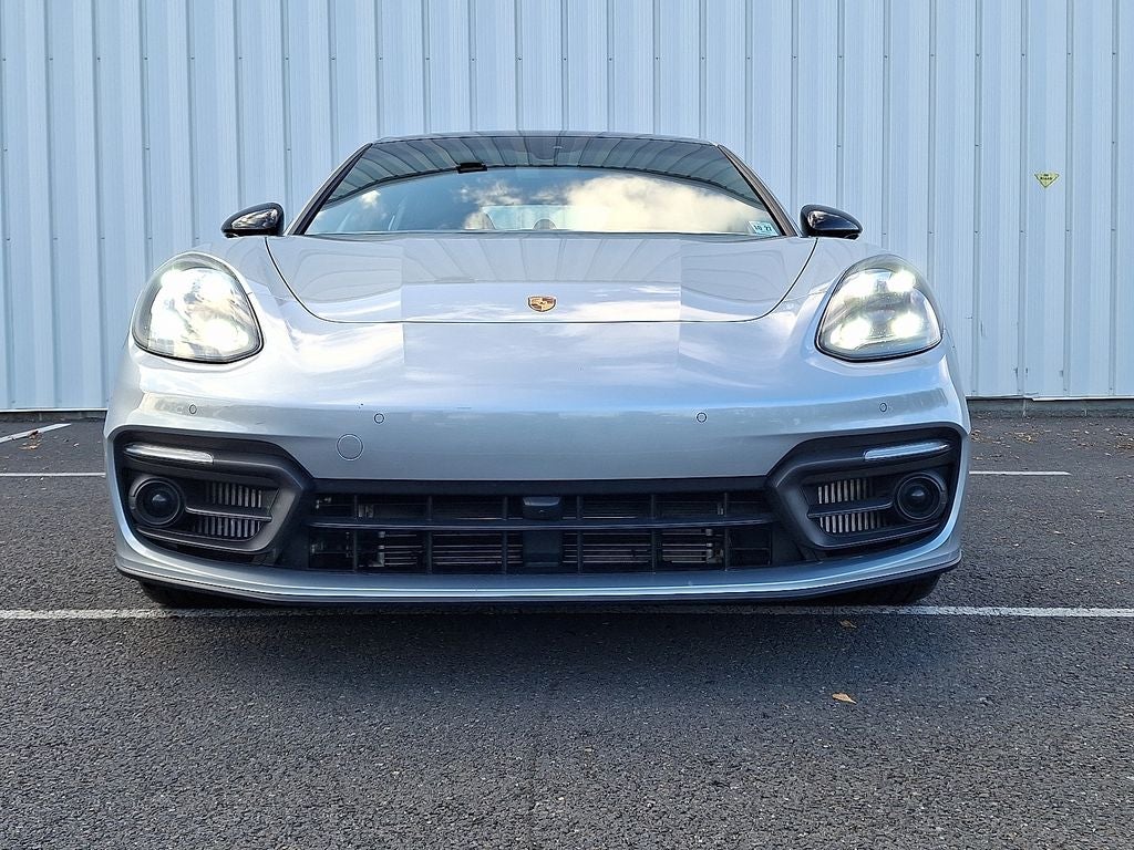 2023 Porsche Panamera 4