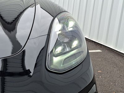 2023 Porsche Panamera 4 Platinum Edition