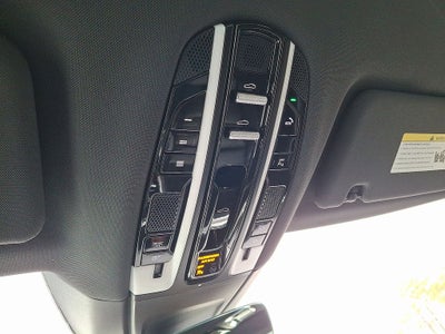 2023 Porsche Panamera 4 Platinum Edition