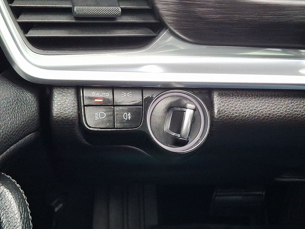 2023 Porsche Panamera 4 Platinum Edition