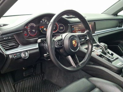 2023 Porsche Panamera 4 Platinum Edition
