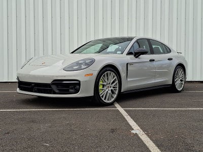 2023 Porsche Panamera E-Hybrid 4S