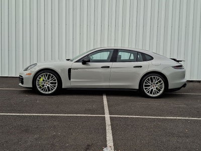 2023 Porsche Panamera E-Hybrid 4S