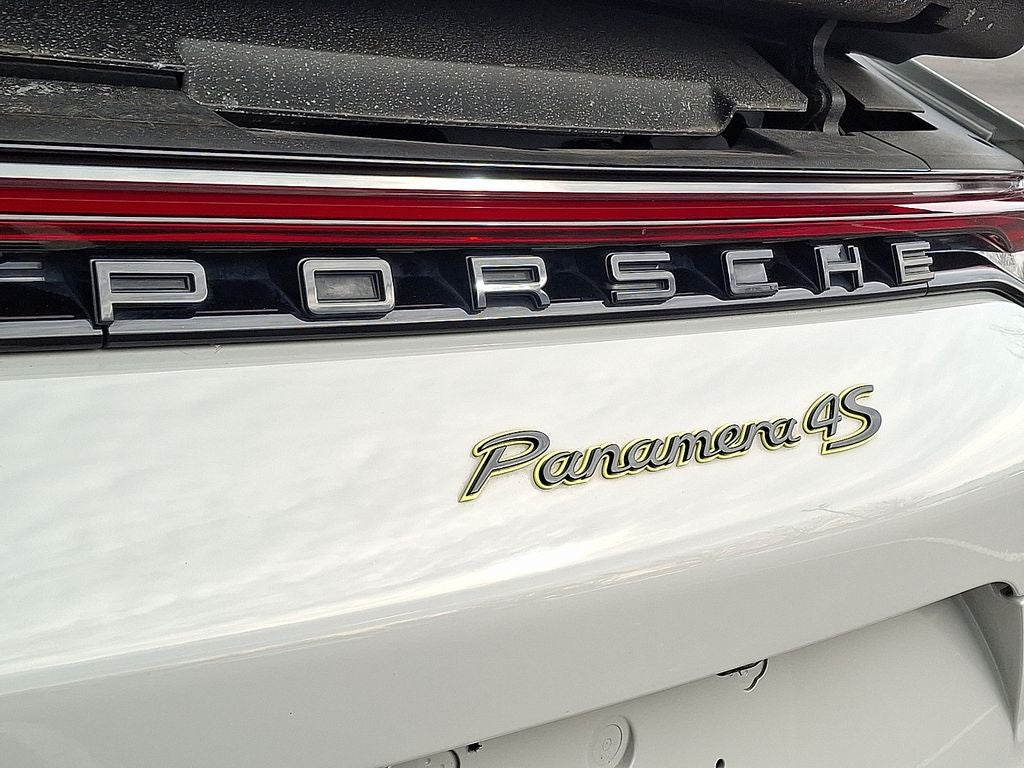 2023 Porsche Panamera E-Hybrid 4S