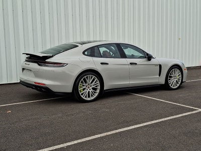 2023 Porsche Panamera E-Hybrid 4S