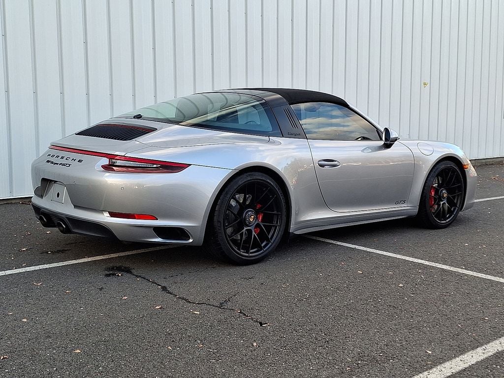 2019 Porsche 911 Targa 4 GTS