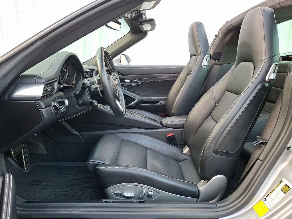 2019 Porsche 911 Targa 4 GTS