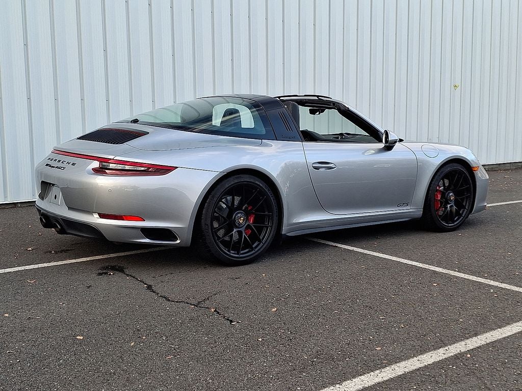 2019 Porsche 911 Targa 4 GTS