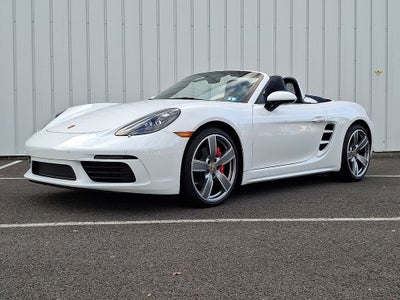 2024 Porsche 718 Boxster S