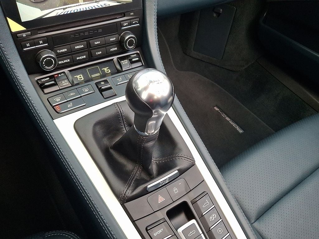 2024 Porsche 718 Boxster S