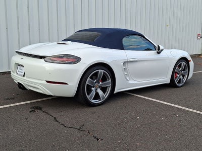 2024 Porsche 718 Boxster S