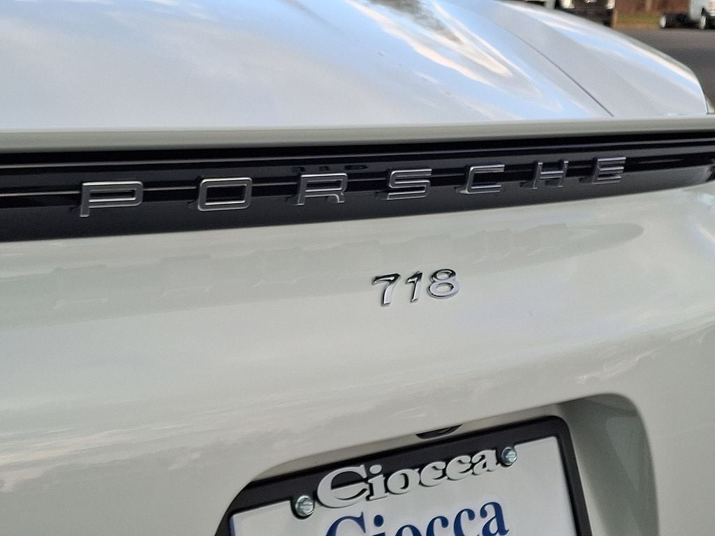 2024 Porsche 718 Boxster S