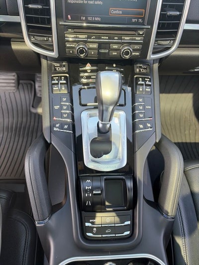 2012 Porsche Cayenne Base