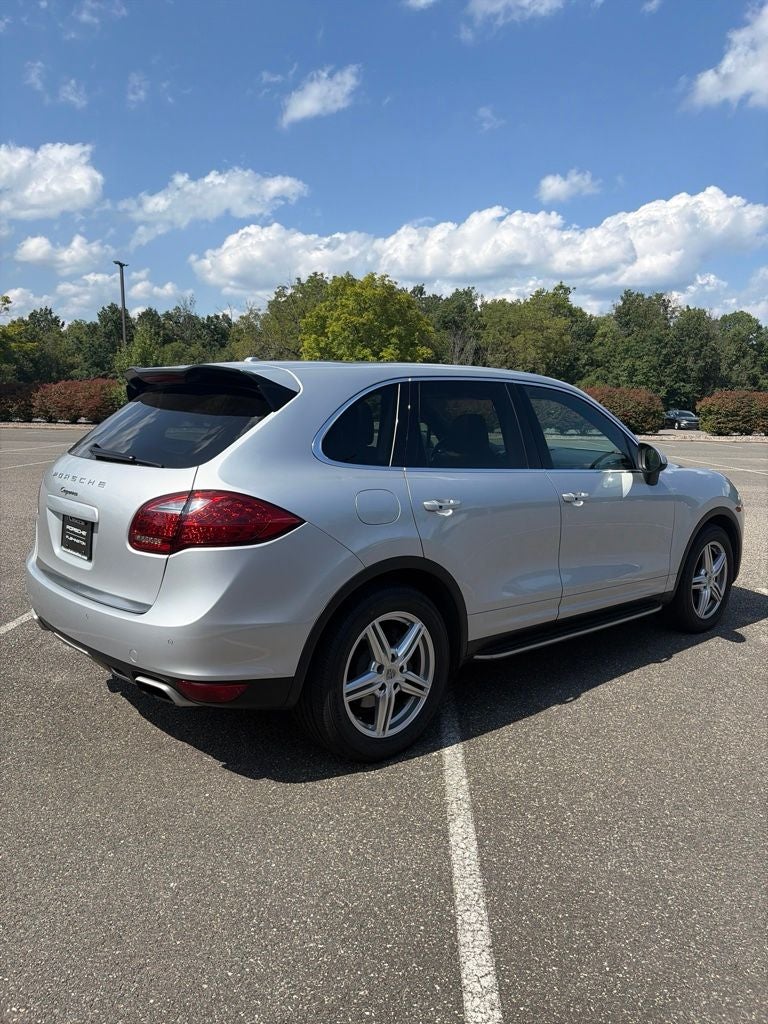 2012 Porsche Cayenne Base