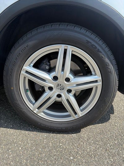 2012 Porsche Cayenne Base