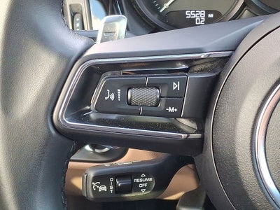 2025 Porsche Macan AWD