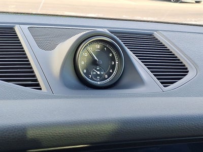 2025 Porsche Macan AWD