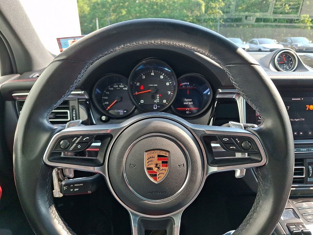 2020 Porsche Macan Base