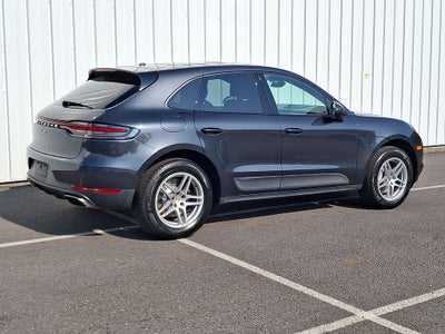 2020 Porsche Macan Base