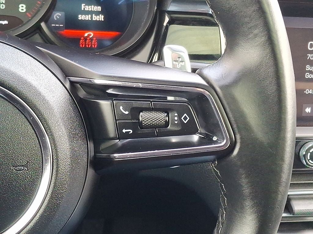 2023 Porsche Macan AWD