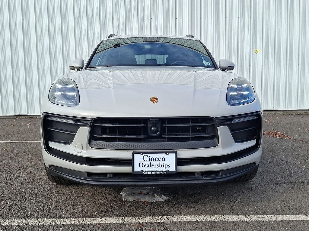 2023 Porsche Macan AWD