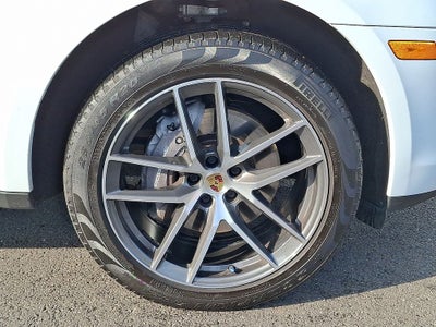 2022 Porsche Macan Base