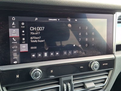 2023 Porsche Macan Base