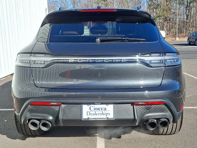 2025 Porsche Macan Base