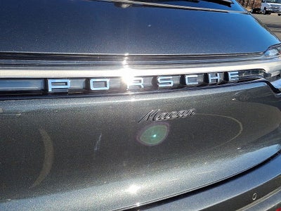 2025 Porsche Macan Base