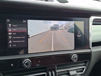 2025 Porsche Macan T