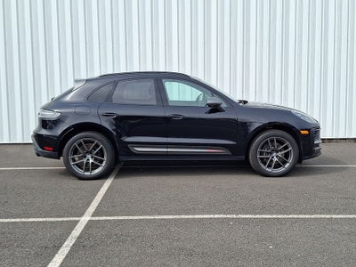 2025 Porsche Macan T