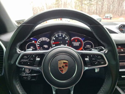 2023 Porsche Cayenne Platinum Edition