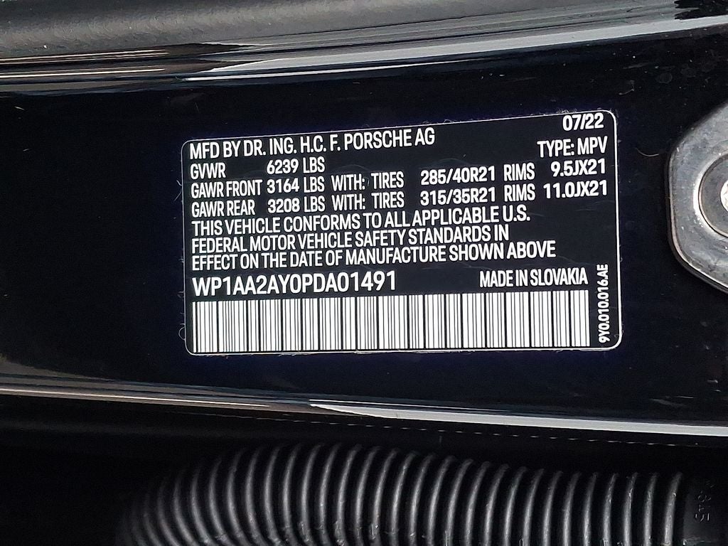 2023 Porsche Cayenne Platinum Edition