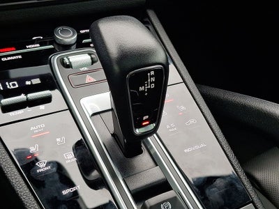 2022 Porsche Cayenne Platinum Edition