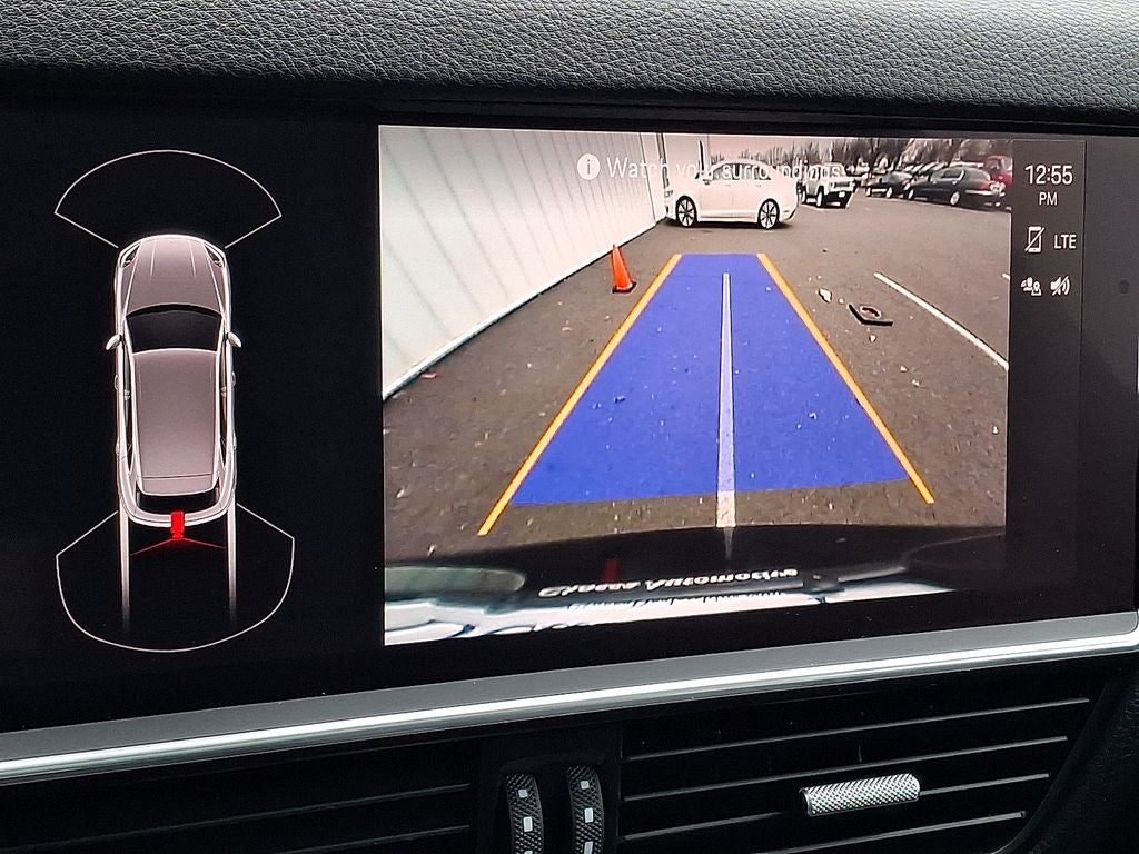 2022 Porsche Cayenne Platinum Edition