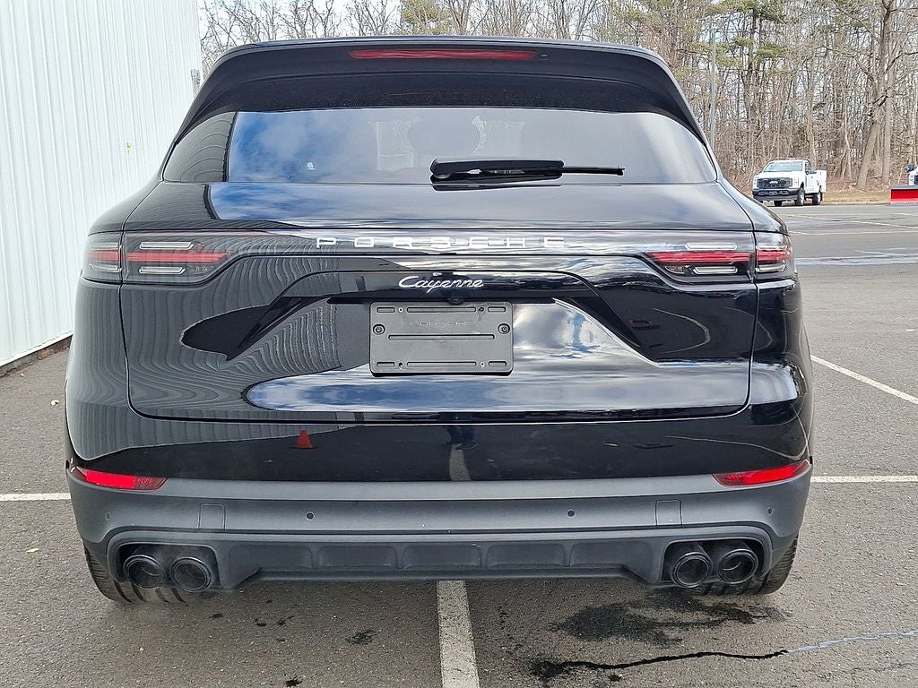 2023 Porsche Cayenne Base