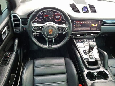 2023 Porsche Cayenne Base