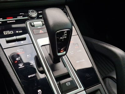 2023 Porsche Cayenne Base