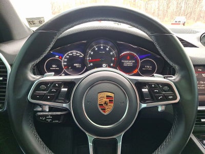 2023 Porsche Cayenne Base