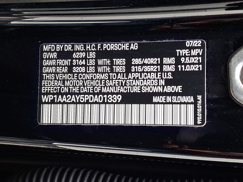 2023 Porsche Cayenne Base